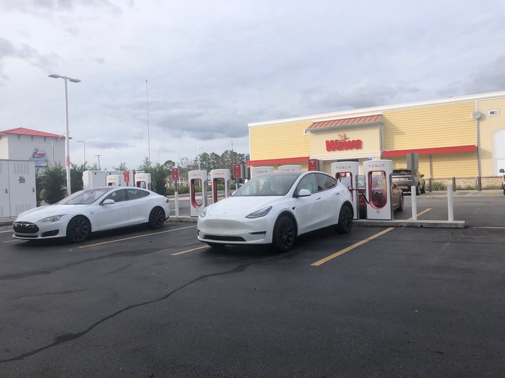 TESLA SUPERCHARGER TOWN CENTER Updated September 2024 4866 Gate