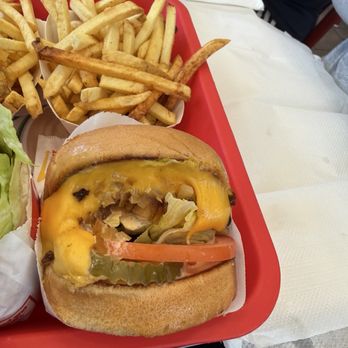In-N-Out Burger - Burgers Near Me - Fontana, California