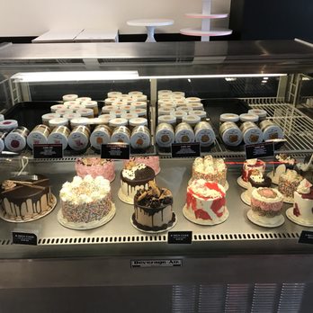 Cake By Jason Hisley - Patisserie/Cake Shop Near Me - Timonium, Maryland