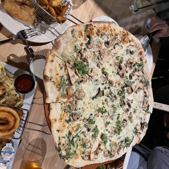 Timbers Restaurant - Chk Florentine Pizza - American Near Me - Cadillac, Michigan Timbers Restaurant - Chk Florentine Pizza - American Near Me - Cadillac, Michigan