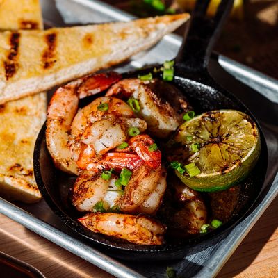 Shuckin' Shack Oyster Bar by null