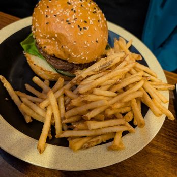 The Hideout - Thai Me Up Burger and shoestring fries - Asian Fusion Near Me - Crested Butte, Colorado