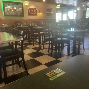 Metro Diner - Inside - Diners Near Me - Plainfield, Indiana Metro Diner - Inside - Diners Near Me - Plainfield, Indiana