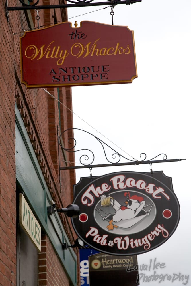 THE ROOST PUB & WINGERY Updated September 2024 20 Reviews 187