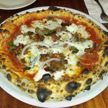 Il Ritrovo - Carnivore Pizza - Pizza Near Me - Sheboygan, Wisconsin