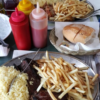 Ferry St. Barbecue - Yummy first time here and I love it very busy on Sunday - Barbeque Near Me - Newark, New Jersey