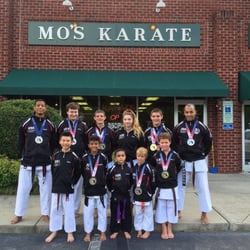 Mo's Shotokan Karate - Team