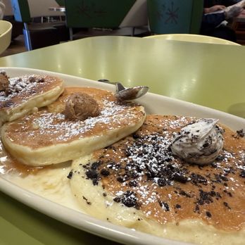 Snooze, an A.M. Eatery - Pancake Flight Customized - Breakfast & Brunch Near Me - Tucson, Arizona