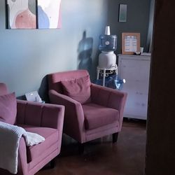 Living Water Wellness - This is our lobby with comfortable seating an open and bright space to wait before your session