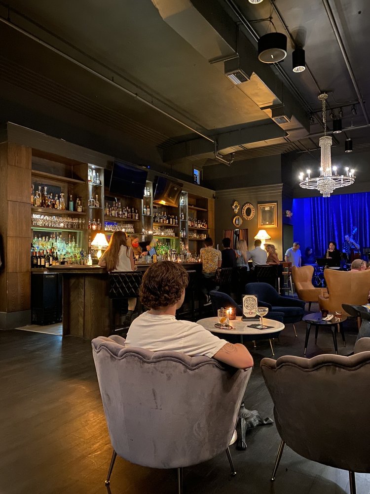 THE PARLOUR Updated August 2024 76 Photos & 45 Reviews 2000 1/2