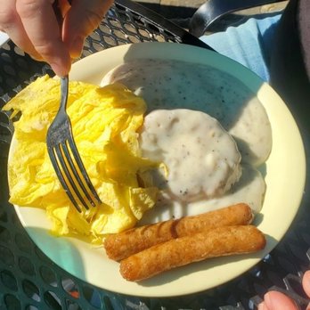 George's Family Restaurant - Diners Near Me - Springfield, Missouri