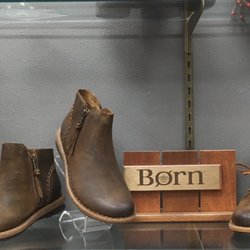Emerhoff's Footwear - Fall Born boots