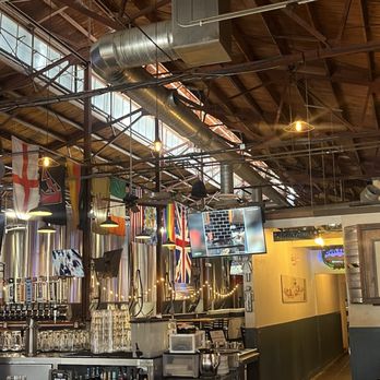 Four Peaks Brewing - Pubs Near Me - Tempe, Arizona