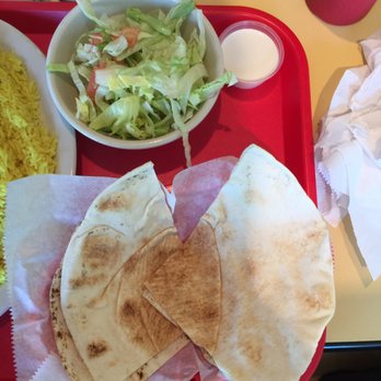 Wild Pita Mediterranean Grill - Salad and Pita bread - Mediterranean Near Me - Glenview, Illinois