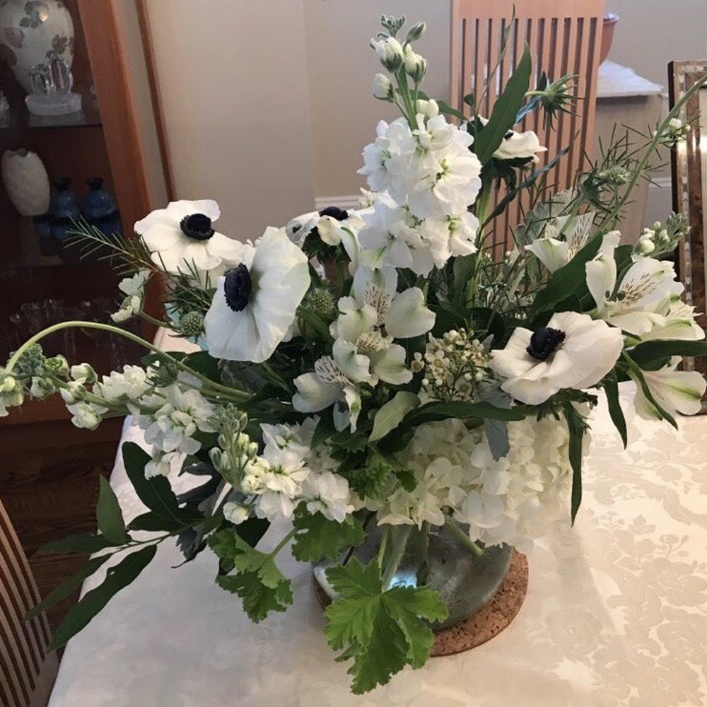 Lovely last minute arrangement, ordered from across the country Lovely last minute arrangement, ordered from across the country