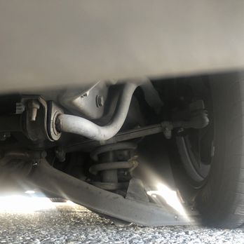 Gonzalez Tow - Balljoint failed before tow. - Towing Near Me