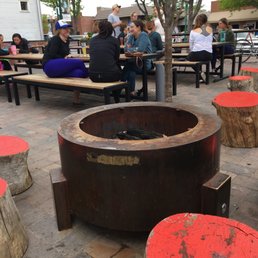 Fire pit! And they keep marshmallows behind the bar for roasting! Fire pit! And they keep marshmallows behind the bar for roasting!