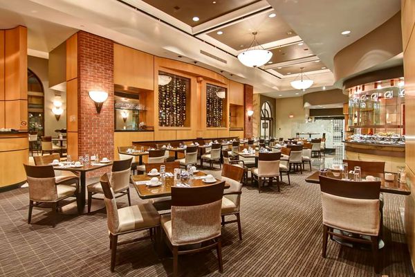 DoubleTree by Hilton Hotel Toronto Downtown by null