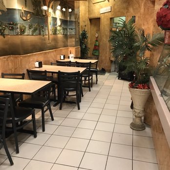 Phil & Sons Pizza - Pizza Near Me - Plainview, New York