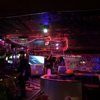 Bob's Java Jive - Dive Bars Near Me - Tacoma, Washington