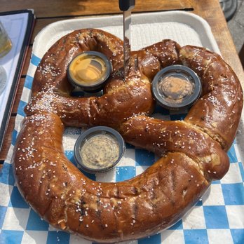 Watermark - Pretzel - Cocktail Bars Near Me - New York, New York Watermark - Pretzel - Cocktail Bars Near Me - New York, New York
