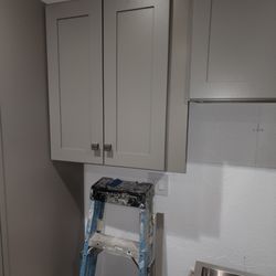 Cabinets To Go - Filler plate in middle of cabinets??