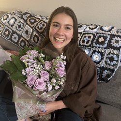 T And T Flower Boutique And Gifts - Bouquet
