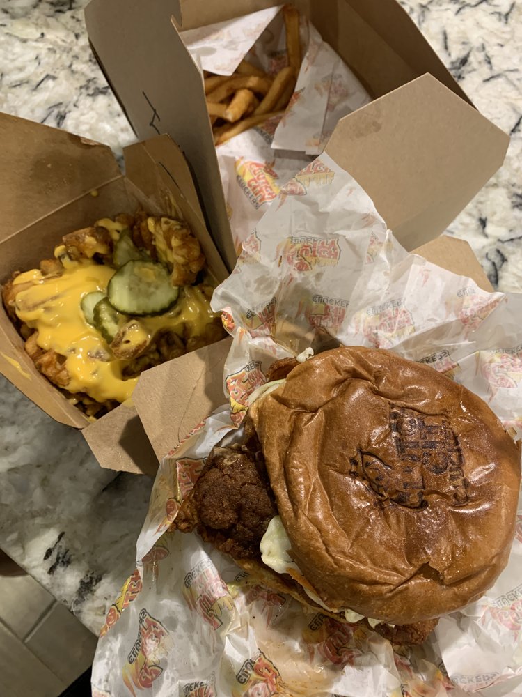 CLUTCH CITY CLUCKERS 36 Photos & 33 Reviews 9598 South Main