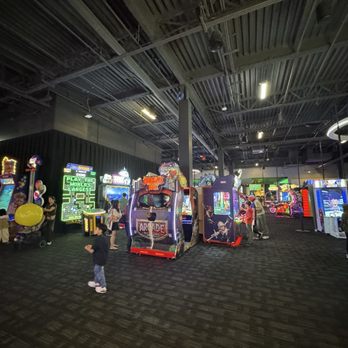 Dave & Buster's Daly City - American Near Me - Daly City, California