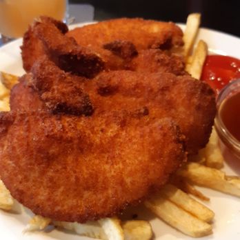 Roxy Burger - Chicken and fries. - Burgers Near Me - Vancouver, British Columbia