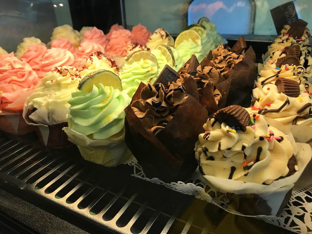 211 Main Street Restaurant & Bakery, Lavonia Roadtrippers