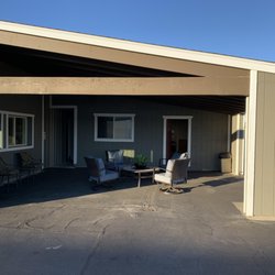 Ramona Flight Training Center - Fun outdoor lounge space