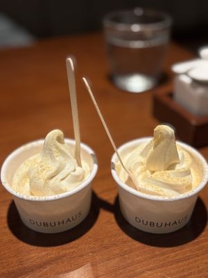 DubuHaus by null