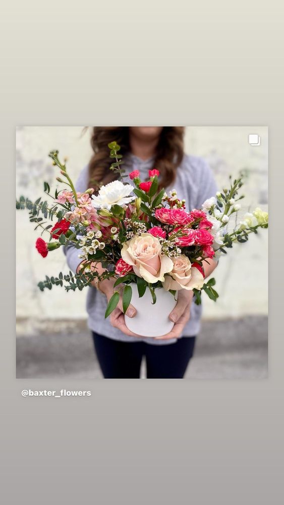 BAXTER FLOWER & GIFTS Updated October 2024 125 Broad St, Baxter