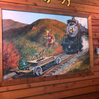 Texas Roadhouse - Mural in the waiting area - Steakhouses Near Me - Wyomissing, Pennsylvania