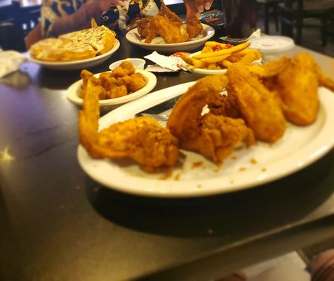 Kiki's Chicken and Waffles by null