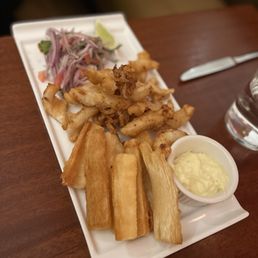 Chicharrón de Calamar Chicharrón de Calamar
