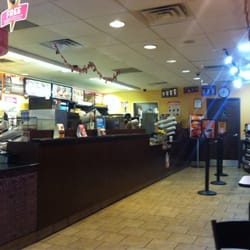 Nice & friendly staff, Clean bathroom & delicious D&D hot chocolate!