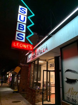 Leone's Subs & Pizza by null