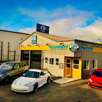 Gateway Autohaus - Gateway Autohaus in the morning. - Auto Repair Near Me - Burlington, Washington Gateway Autohaus - Gateway Autohaus in the morning. - Auto Repair Near Me - Burlington, Washington