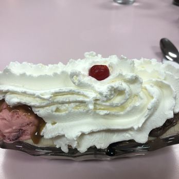 Malley's Chocolates - an ice cream sundae - Candy Stores Near Me - Mentor, Ohio