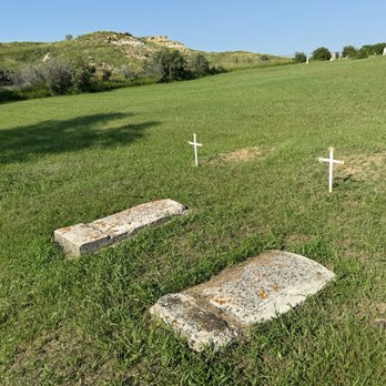 Taylorton Heritage Cemetery - Landmarks & Historical Buildings Near Me - Bienfait, Saskatchewan
