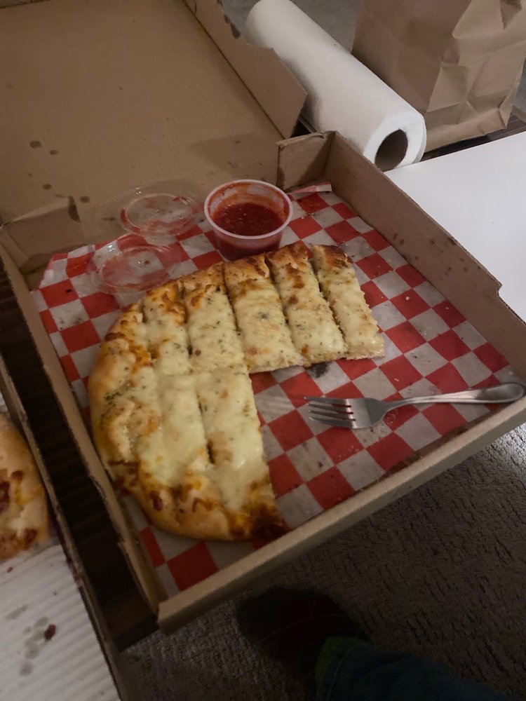 Papa Mineo's Pizza - Wayland Logo