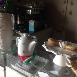 Alguito Café, Cosas Ricas & Algo Más