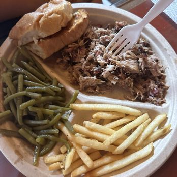 Old Hampton Store & Grist Mill - Pulled pork w green beans and fries - Barbeque Near Me - Linville, North Carolina