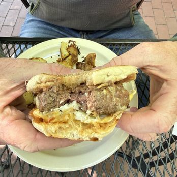 Cateye Cafe - Tomcat - New American Near Me - Bozeman, Montana