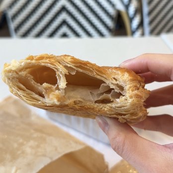 Paris Baguette - Chausson aux Pommes (French Apple Turnover) - Bakeries Near Me - Chicago, Illinois Paris Baguette - Chausson aux Pommes (French Apple Turnover) - Bakeries Near Me - Chicago, Illinois