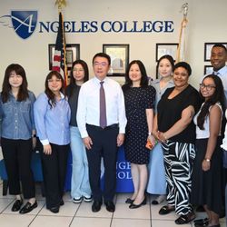 Angeles University
