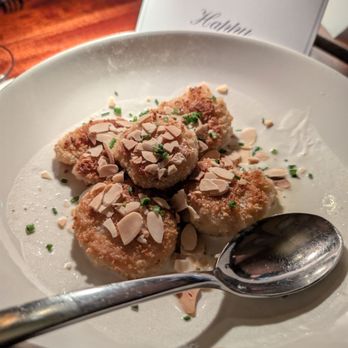 Metropolitan Grill - Scallops... Absolutely divine - American Near Me - Seattle, Washington