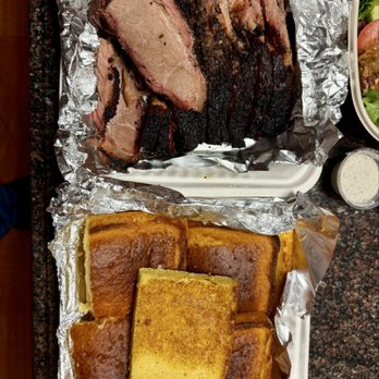 Wagon Wheel BBQ - 2 lbs brisket, cornbread - Barbeque Near Me - Mountain View, California